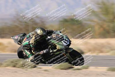 media/Oct-05-2025-CVMA (Sun) [[beeef4f201]]/Race 16-Formula Middleweight/